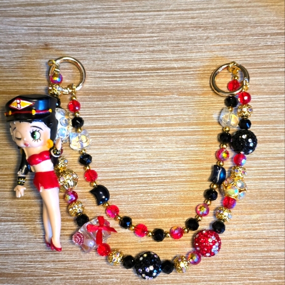 NWT Bling Betty Boop Handbag Charm With Matching Sweater ✨ - Picture 6 of 6